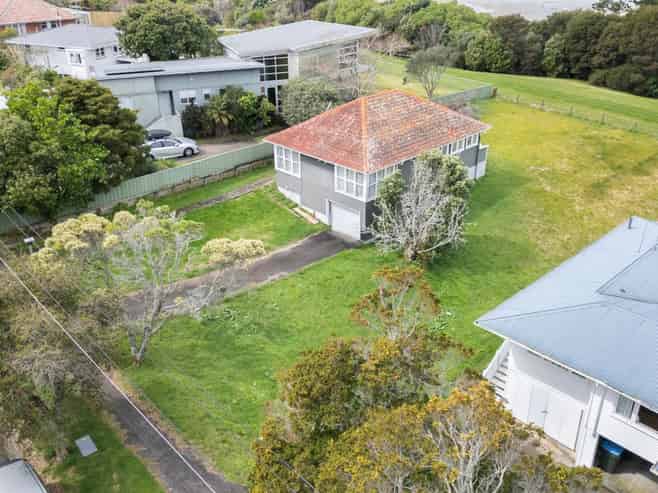 46 Silverton Avenue, Waiotaiki Bay