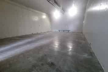 Chiller & Storage Facility with Yard