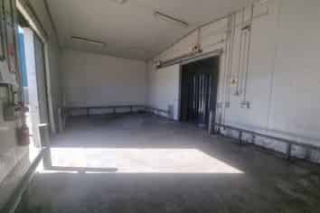 Chiller & Storage Facility with Yard