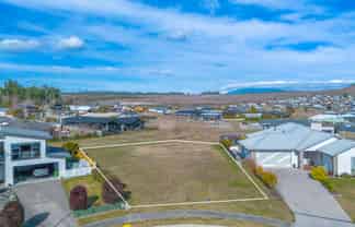 16 Wai Kite Kite Place, MOTUOAPA