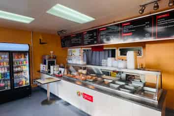 Established Takeaway & Dine-In Business 