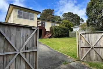 58 Alexander Avenue, Torbay