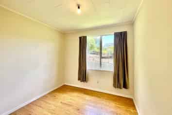58 Alexander Avenue, Torbay