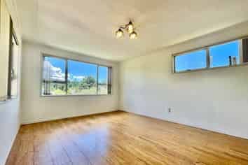 58 Alexander Avenue, Torbay