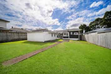 4 Tawhiri Road, One Tree Hill