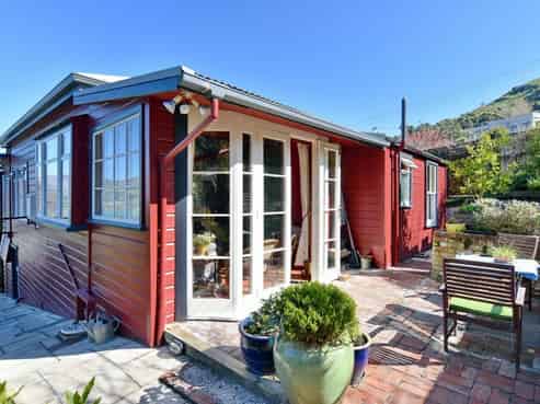 4 Somes Road, Lyttelton