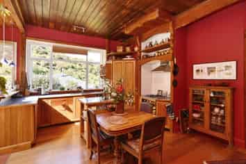 4 Somes Road, Lyttelton