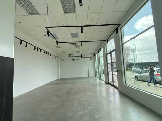 Modern Ground-Floor Office Eden Business