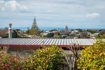 1/28A Ravenwood Drive, Forrest Hill