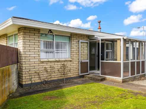4/234 Heads Road, Gonville