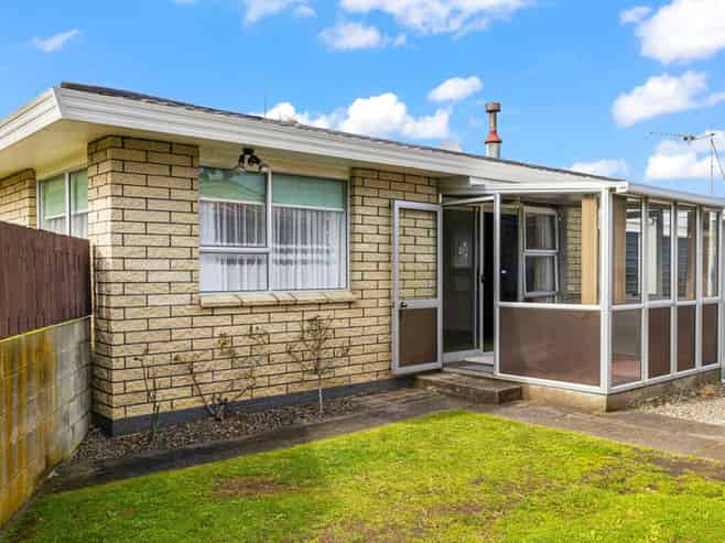4/234 Heads Road, Gonville