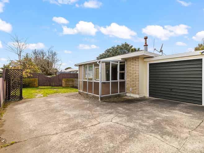 4/234 Heads Road, Gonville