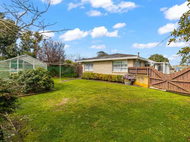 4/234 Heads Road, Gonville
