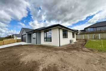 5 Snapper Crescent, Omokoroa