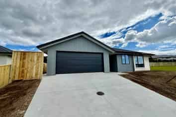 5 Snapper Crescent, Omokoroa