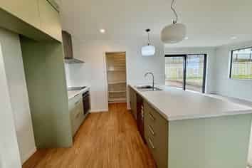 5 Snapper Crescent, Omokoroa