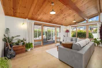 2 Wakatu Avenue, Redcliffs