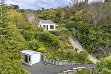 18 Coombe Hay Terrace, Careys Bay