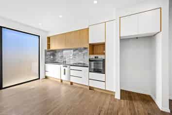  164 Kerepi St, Westgate