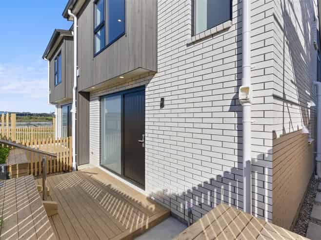 164 Kerepi St, Westgate