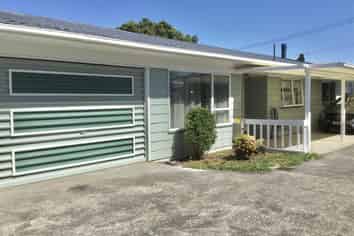 78 Webster Ave, Mount Roskill