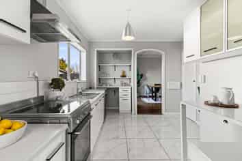 15 Taradale Road, Marewa