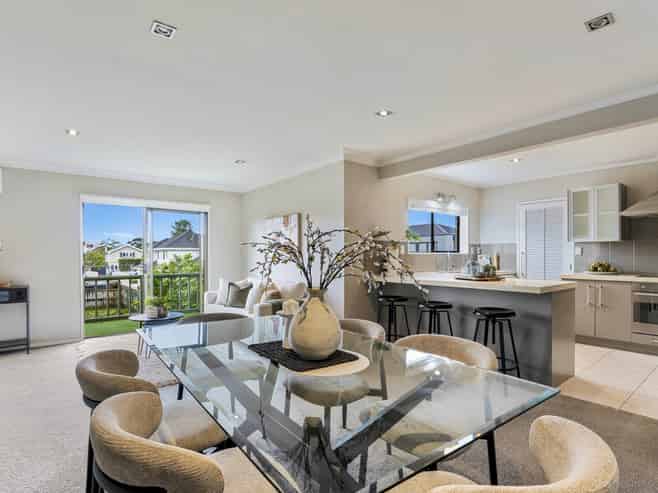 2/4 Melanesia Road, Kohimarama
