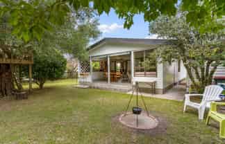 218 Patuwai Drive, Whangamata