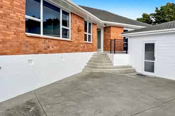 36 David Avenue, Hillpark