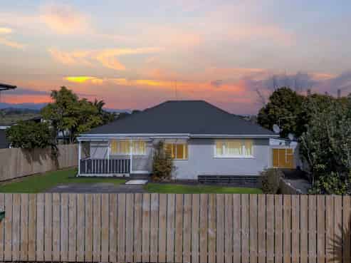 84 Karaka Road, Beachlands