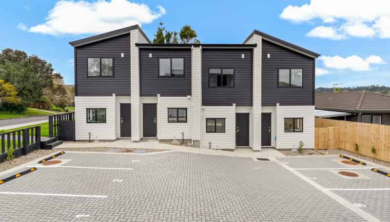 8/1 Kahikatea Place, Ranui