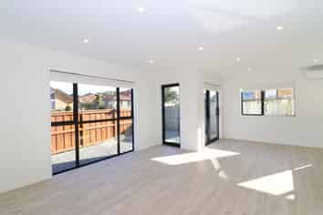 8 Britannia Place, Half Moon Bay