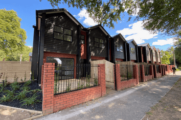 10/61 Albert Street, Hamilton East