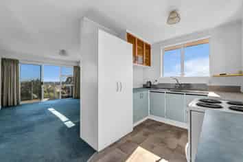 15a Crownhill Street, Spotswood