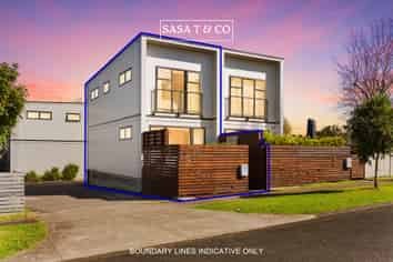 2/16 Putini Road, Mangere Bridge