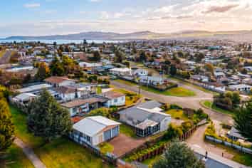 104 Elizabeth Street, Tauhara