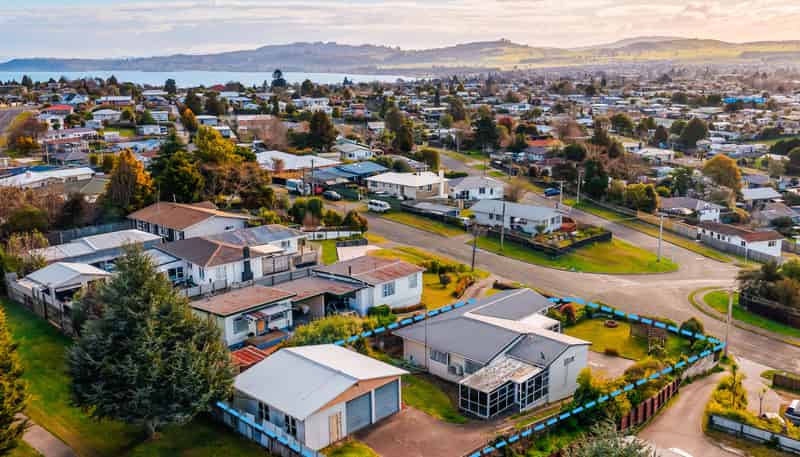 104 Elizabeth Street, Tauhara