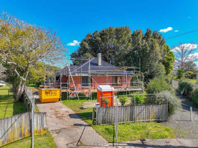 32 Larsen Street, Otara
