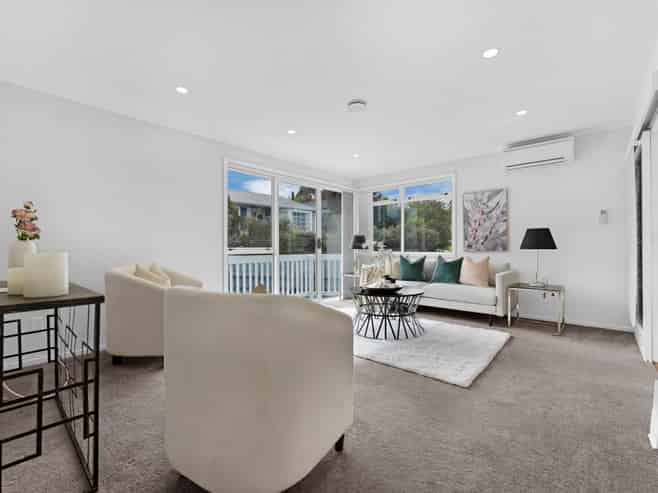 99 Sycamore Drive, Sunnynook
