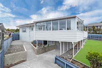 99 Sycamore Drive, Sunnynook