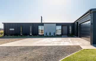64 Summers Road, Darfield