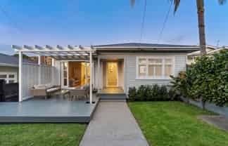 17 Warwick Street, Western Springs