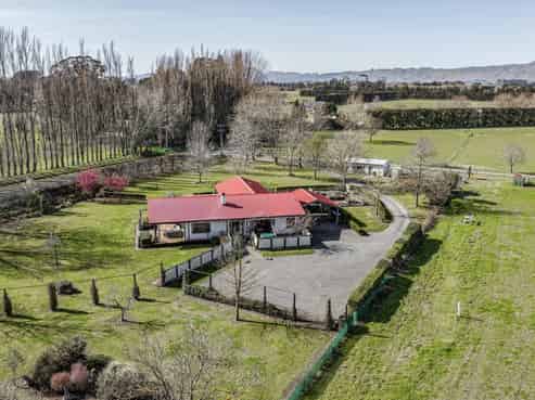 61 Ru Collin Road, Bridge Pa