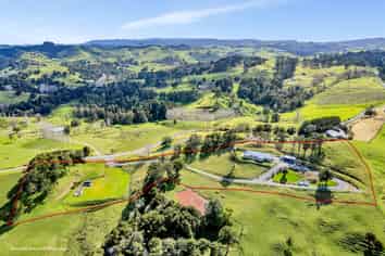 251 Griffin Road, Maungaturoto