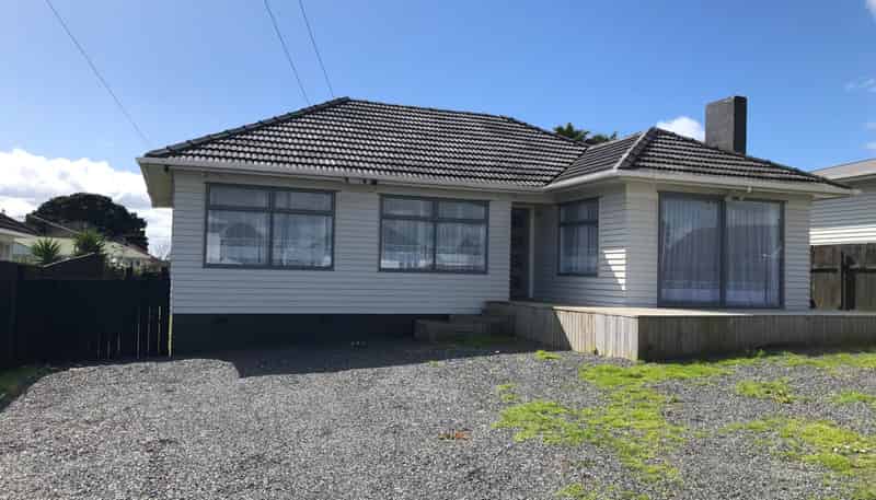27 Orchard Rise, Papakura