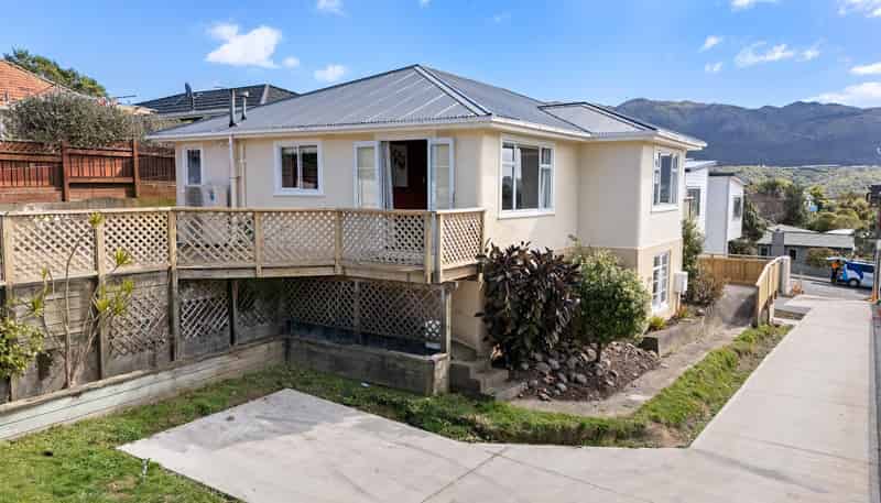 5 Mahoe Street, Tawa