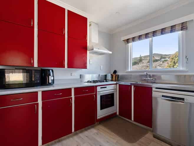 5 Mahoe Street, Tawa