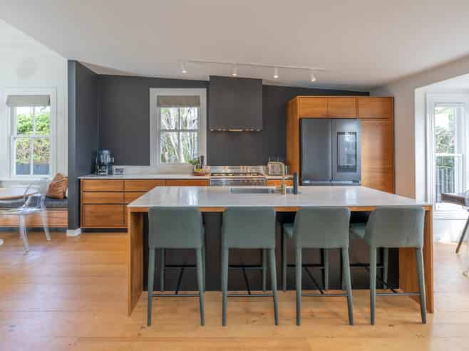 2 Kingsland Avenue, Kingsland