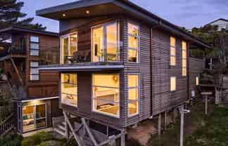 7 Makomako Road, Brooklyn
