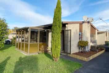 1/73 Butley Drive, Farm Cove